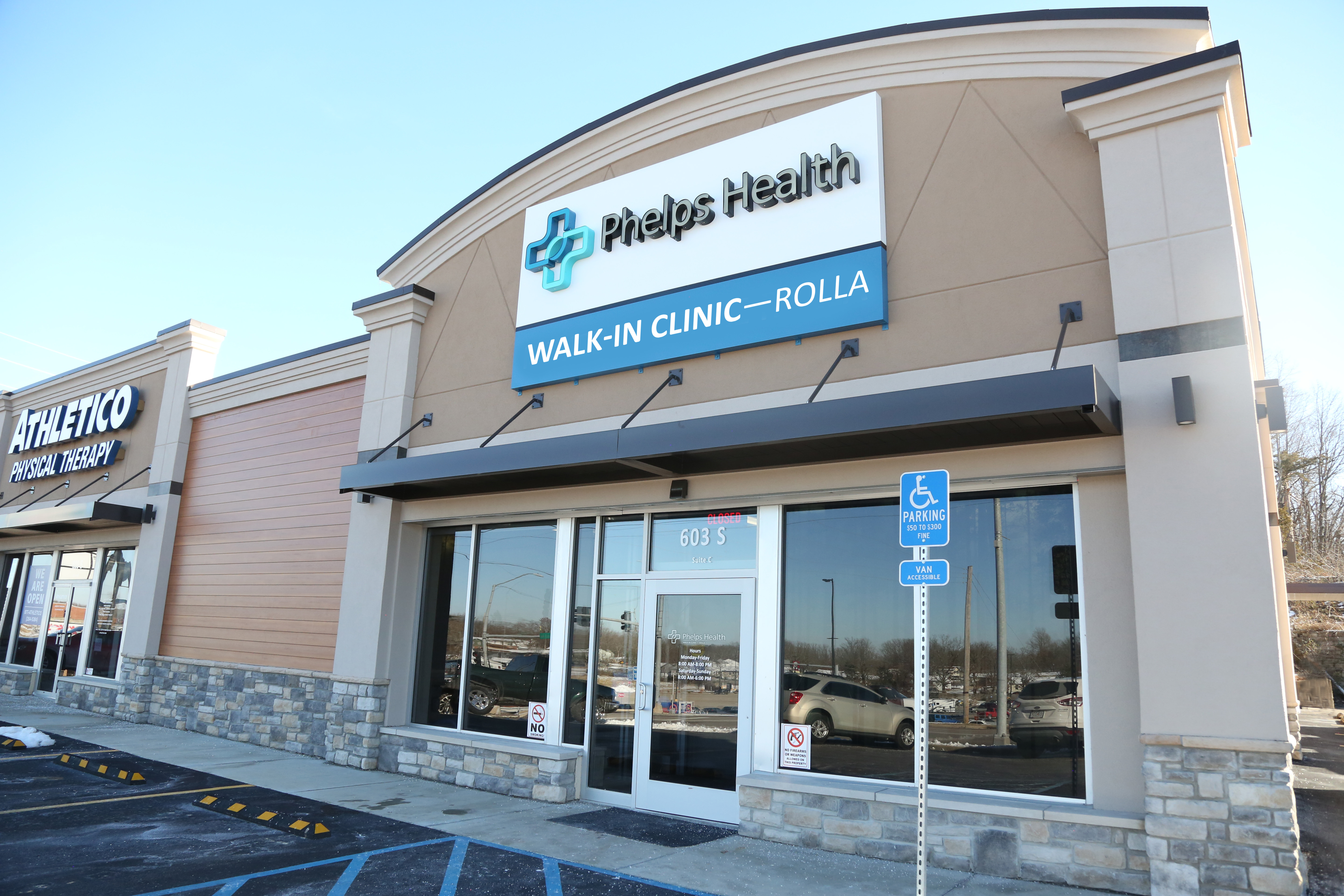 Exterior shot of Phelps Health Walk-In Clinic - Rolla 