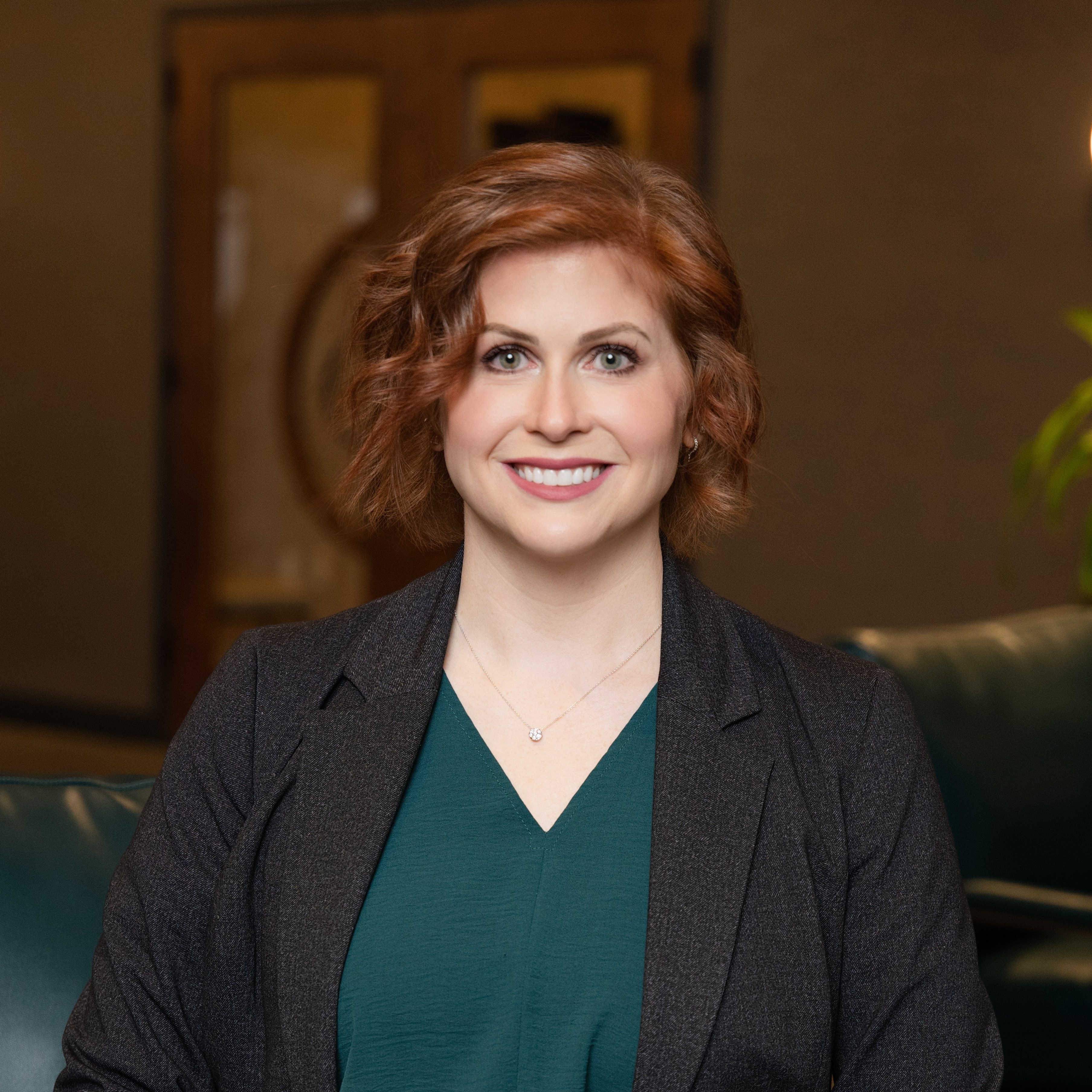 Jess Barron headshot