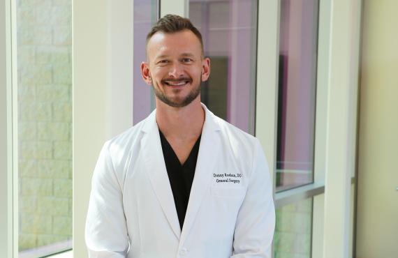 Dr. Donny Roshan Dr. Donny Roshan